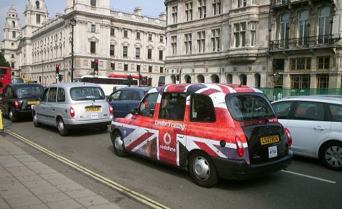 Londonas, Taksi, Kapitalas, Anglija, Jungtinė Karalystė, Union Jack, Vėliava, Miestas, Eismas, Automobiliai
