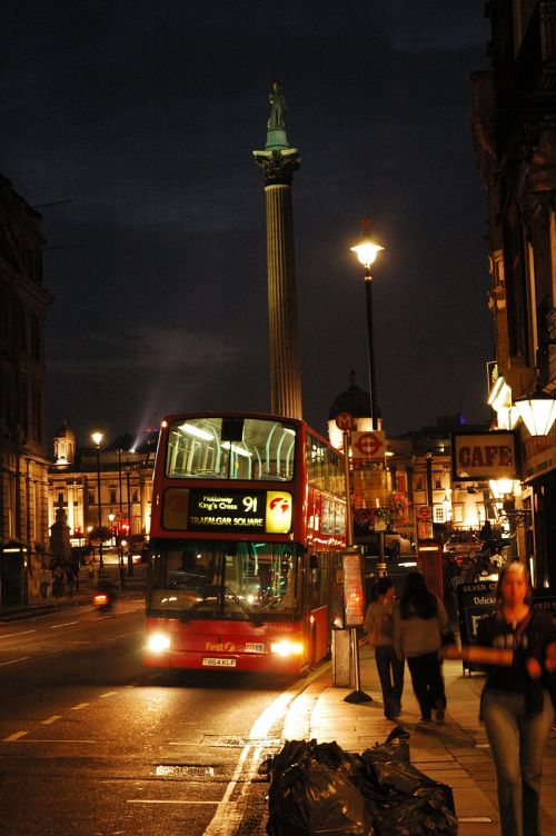 Londonas, Autobusas, Naktis