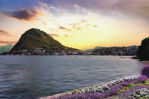 Lugano,  Ežeras,  Šveicarija,  Vandens,  Kalnai,  Pobūdį,  Kraštovaizdis,  Dangus,  Saulėlydžio,  Lake Front,  Augalų,  Šventė,  Saulė,  Mėlyna,  Waterfront,  Vasara,  Medžiai,  Žolė,  Papludimys,  Žygiai
