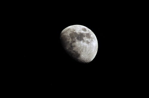 Luna,  Mėnulis,  Pusmėnulio Mėnulis