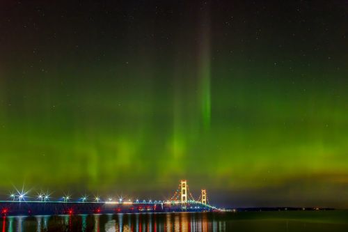 Mackinac Tiltas, Šiaurės Pašvaistė, Michiganas, Žibintai, Aurora Borealis, Turizmas, Vaizdingas, Naktis