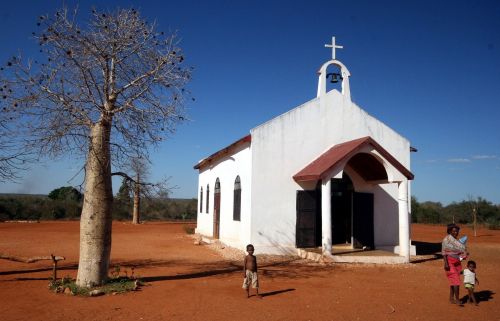 Madagaskaras, Religija, Vietos Gyventojai, Katalikų, Bažnyčia