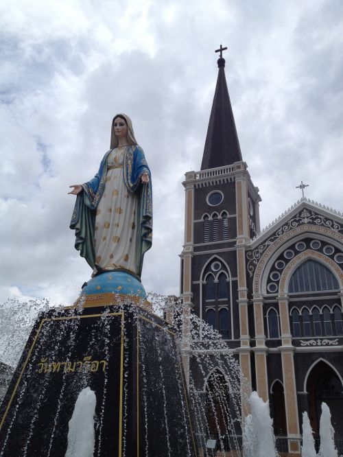 Madonna, Krikščionybė, Chanthaburi