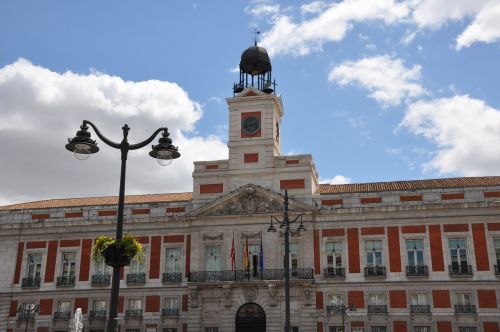 Madride, Paminklas, Puerta Del Sol