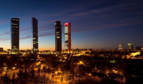 Madride, Ispanija, Torres, Panorama, Lyderių Lenta, Dangoraižis, Naktis, Miestas, Turizmas