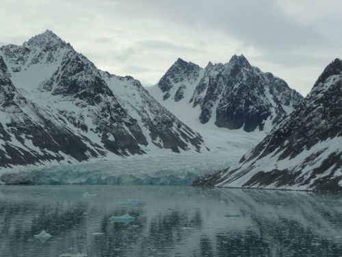 Magdalenengletscher, Spitsbergenas, Kruizas