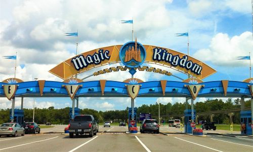 Disney,  Magija,  Karalystė,  Orlando,  Florida,  Disnėjaus Pasaulis,  Pasaulis,  Usa,  Amerikietis,  Šventė,  Linksma,  Turizmas,  Kelias,  Įėjimas,  Magijos Karalystės Automobilio Įėjimas
