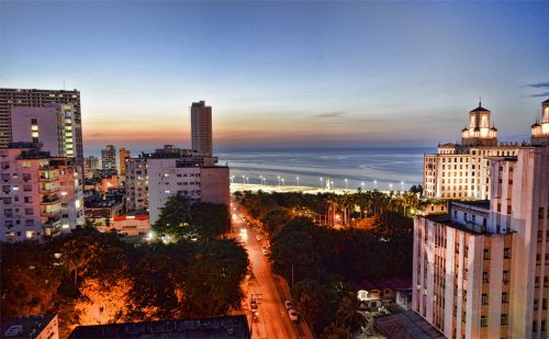 Malecon, Vedado, Viešbutis Vedado