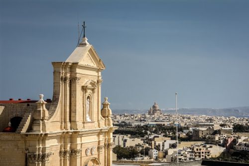 Malta, Bažnyčia, Varpas