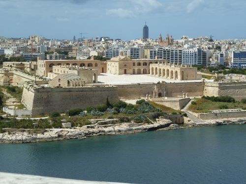 Malta, Senamiestis, Viduržemio Jūros, Maltiečių