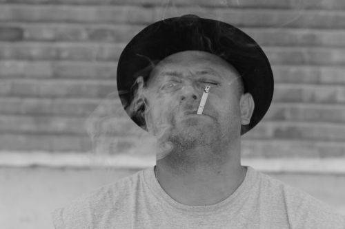 Vyras, Skrybėlės, Cigarečių, Rūkymas