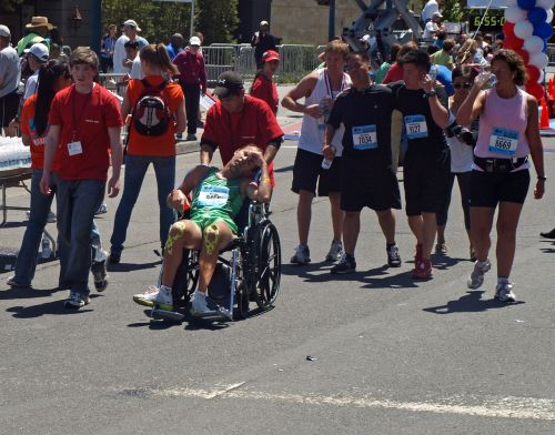 Maratonas, Lenktynės, Bėgikas, Išnaudota, Neįgaliųjų Vežimėlis, Baigti, San Franciskas