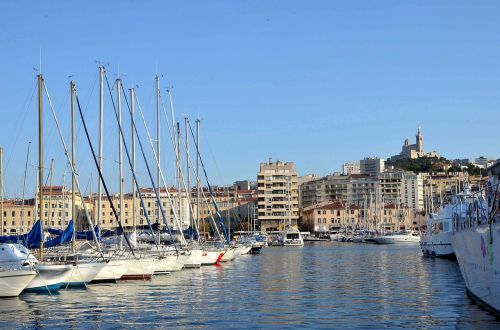 Marseille, Uostas, Mūsų Sargybos Motina