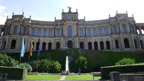 Maximilianeum, Bavarijos Landtag, Turizmas, Ekskursijos, Fontanas, Architektūra, Lankytinos Vietos, Munich