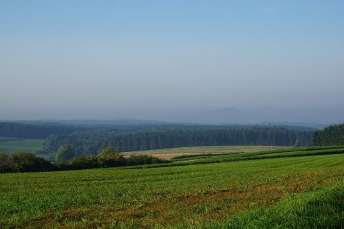 Pieva, Laukas, Emmingen, Liptingen, Tuttlingen, Oras, Gamta, Kraštovaizdis, Žalias, Žolė, Debesys, Laukai, Miškas, Grūdai, Ruduo, Vasara, Vasaros Dangus, Toli, Pavasaris, Regėjimas, Rytas, Fonas, Hegau, Šveicarija, Alpių, Ugnikalniai