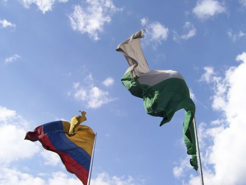 Medellín, Kolumbija, Vėliavos, Antioksija, Mėlynas Dangus, Vėliava, Vėjas