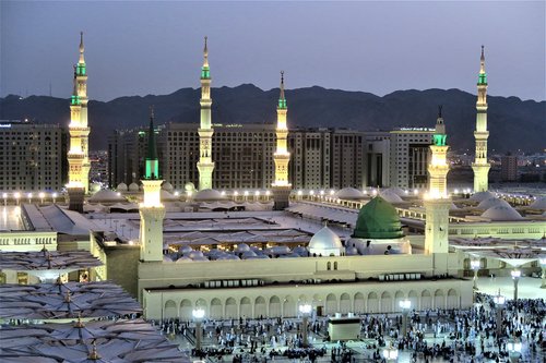Medinei To Minevver,   Masjid Nabawi,   Religion,   Islam,   City,   Architecture,   Travel,   Minaret