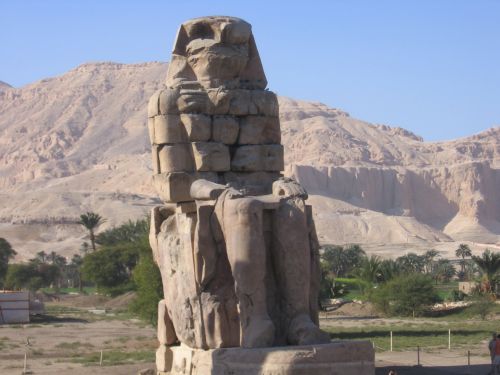 Kolosas,  Luxor,  Egiptas,  Colosiai Iš Memnono
