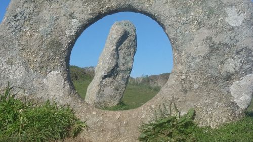 Men-An-Tol, Plyta, Cornwall, Pietų Liauka, Granitas, Megalitformacija, Menhiras, Crick Akmuo, Velnio Akis