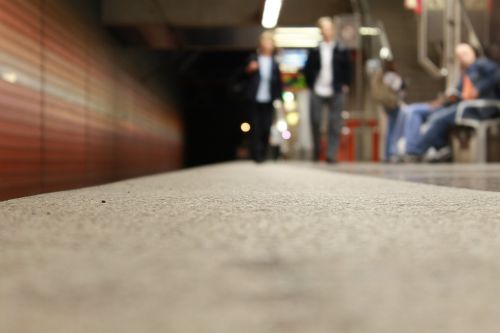 Metro, Trasa, Duisburgas, Centrinė Stotis, Įsiregistruoti, Laukti, Traukinys