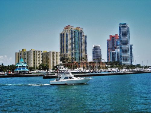 Miami Beach Marina, Florida, Jūrų, Panorama, Architektūra, Miami, Usa, Saulė, Vasara, Atostogos, South Pointe Park, Murano Portofino, Autobusas, Boot, Majamio Paplūdimys, Dangoraižis, Tipiškas Miami