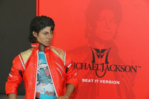 Michael Jackson, Penkis Jackson, Jacksons, Kolekcionieriai, Žaislai, Lėlės, Rinkimas, Galva, Dizainas, Patraukti, Išskirtinis, Įdomu, Linksma, Spalvinga, Etninis