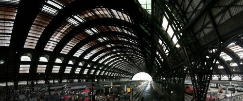 Milanas, Centrinė Geležinkelio Stotis, Milano Centrale Sąlygos, Geležinkelio Stoties Apžvalga