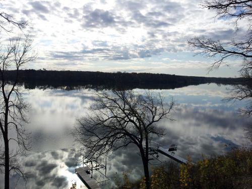 Minnesota, Mėlynas Ežeras, Atspindys