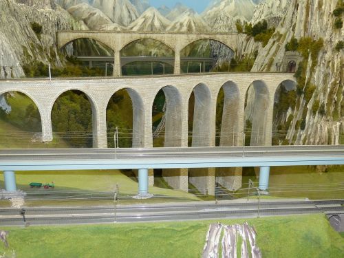 Modelis, Modelio Geležinkelio Tiltas, Tiltai, Arka, Slėnis, Perėjimas, Transportas, Kraštovaizdis, Kalnai