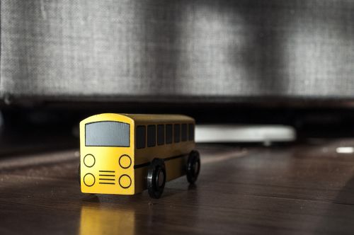 Modelis, Autobusas, Geltona