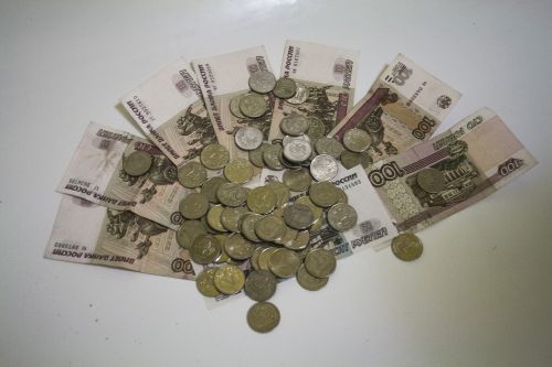 Pinigai, Rublis, Monetos, Sąskaitos, Sauja