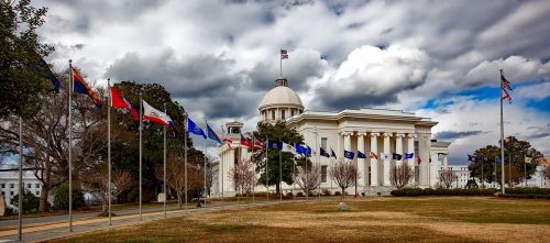 Montgomery, Alabama, Valstijos Kapitonas, Pastatai, Kupolas, Architektūra, Orientyras, Istorinis, Valstijos Namai, Pietus, Centro, Vyriausybė, Teisės Aktai, Įstatymai, Hdr, Dangus, Debesys, Vėliavos, Amerikietis, Miestas, Miestai, Miesto