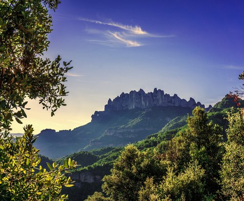 Montserrat,  Kraštovaizdis,  Pobūdį,  Kalnai,  Dangus,  Miškas,  Kalvos,  Kalnų,  Medžiai,  Panorama,  Viduržemio Jūros Augmenija,  Atmosfera
