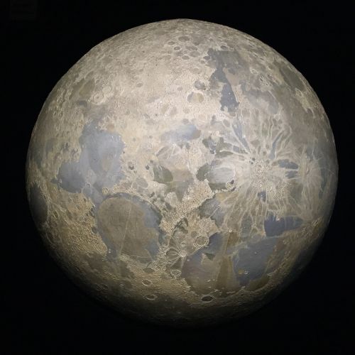Mėnulis, Expo, Atradimas
