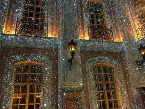 Moscow, Kavinė Pushkin, Fasadas, Dekoracijos, Kalėdos