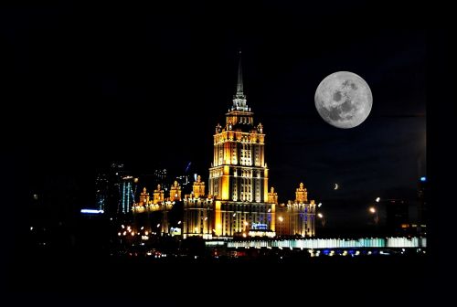Moscow, Rusija, Mėnulis, Naktis, Mėnulio Šviesa, Moonlit Night, Miestas, Architektūra, Pilnatis, Nocturne, Tamsi, Kraštovaizdis, Miesto