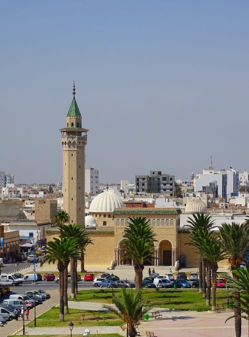 Didžioji Mečetė, Tunisas, Monastiras, Mečetė, Minaretas