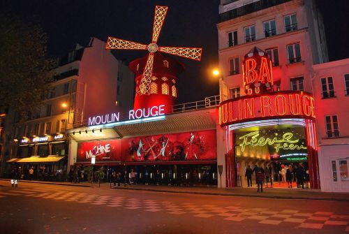 Moulin Rouge, Paris, Raudona Malūnas, Montmartras, Naktis, Neoninė Šviesa, Orientyras, Turistinis, Kelionė, Miesto, Pramogos, Rajonas, Naktinis Gyvenimas, France, Europa