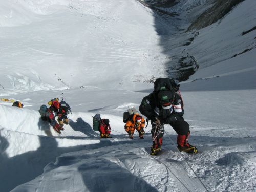 Everestas, Kalnai, Žiema, Sniegas, Ledas, Veidas, Uolos, Alpinizmas, Pavojingas, Žinomas, Orientyras, Alpinistams, Komanda, Sportas, Gamta, Lauke, Šaltas