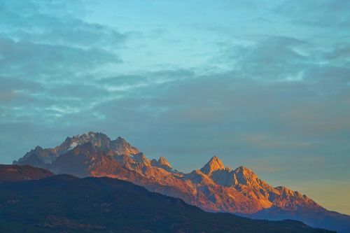 Kalnas, Saulėtekis, Alpių