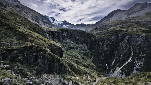 Kalnas, Highland, Akmenys, Žalias, Žolė, Debesys, Dangus, Kraštovaizdis