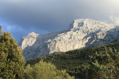 Kalnas, Sardinija, Kraštovaizdis