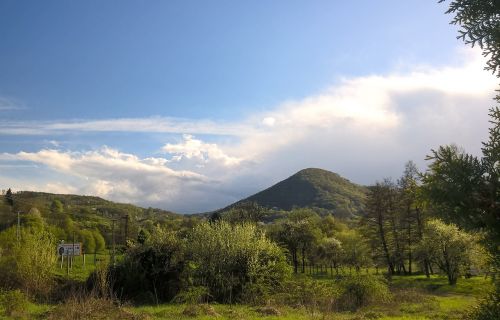 Kalnas, Dangus, Kraštovaizdis, Medžiai