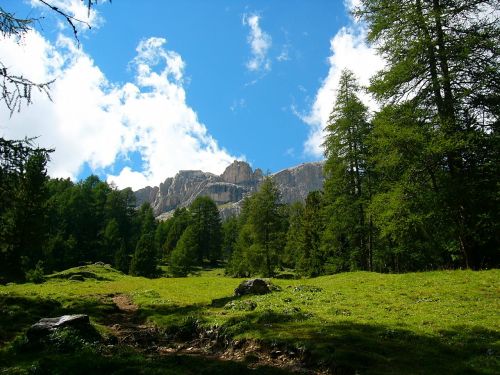 Kalnas, Vasara, Val Di Fassa, Dolomitai, Prato, Žalias, Debesys, Medžiai, Alpės, Kalnai, Gamta, Šventė