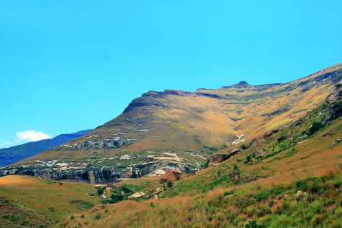 Kalnai,  Drakensbergas,  Auksiniai & Nbsp,  Vartai & Nbsp,  Nacionalinis & Nbsp,  Parkas,  Kalnas Su Uola