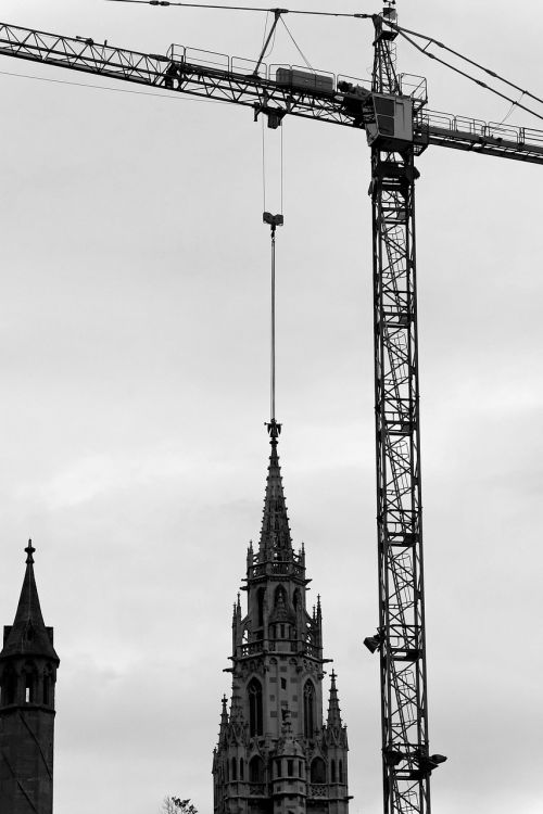 Munich, Bažnyčia, Bažnyčios Šereliai, Architektūra, Kranas