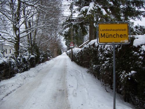 Munich, Nuo Mušamo Kelio, Vienišas, Įėjimas, Miesto Ribos, Rajono Eksterjeras, Sniegas, Žiema