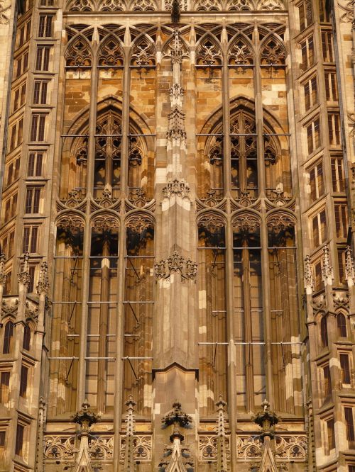 Münsteris, Dom, Bažnyčia, Pastatas, Fasadas, Architektūra, Tikėjimas, Krikščionis, Krikščionybė, Ulm, Ulmi Katedra