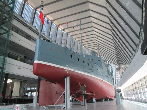 Muziejus, Zhong Shan Gunboat, Karo Laivai