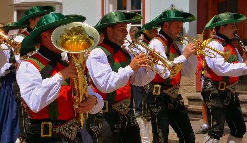 Muzika, Grupė, Muzikos Grupė, South Tyrol, Trimitas, Trombonas, Moralės, Tradicija, Tirolio